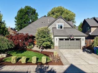 52 Pineridge Ln, Eagle Pt, OR 97524