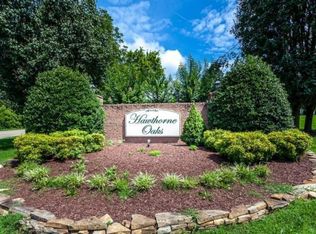 108 Hawthorne Oaks Way, Powell, TN 37849