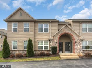 8435 Hamilton St, Hummelstown, PA 17036