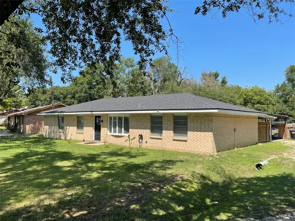 1209 Magnolia St, Teague, TX 75860