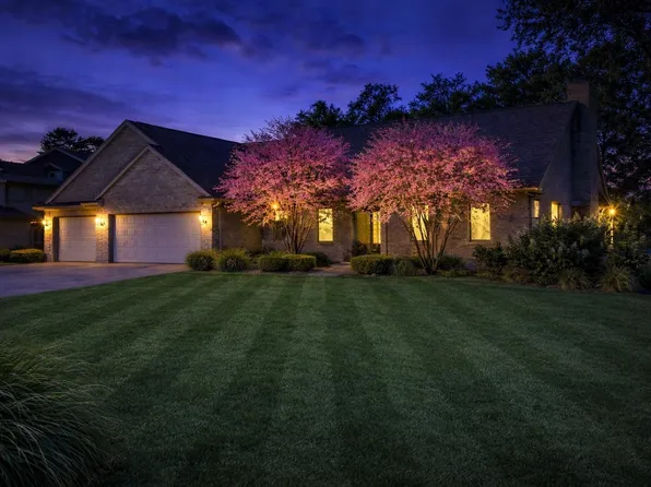 4320 Cottage Ave, Mishawaka, IN 46544