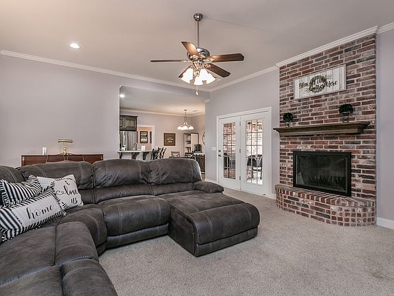 4th image of 5400 Mesquite Springs Trl