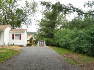 177 Wayburn St, Churchville, VA 24421