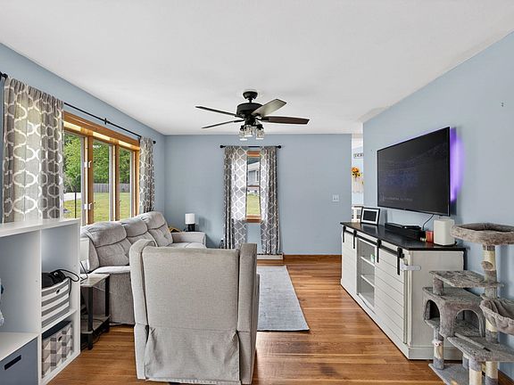 4th image of 1 Newell Drive