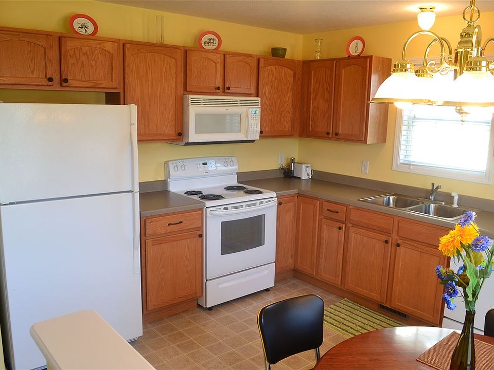 1st image of 7219 W Upland Ct