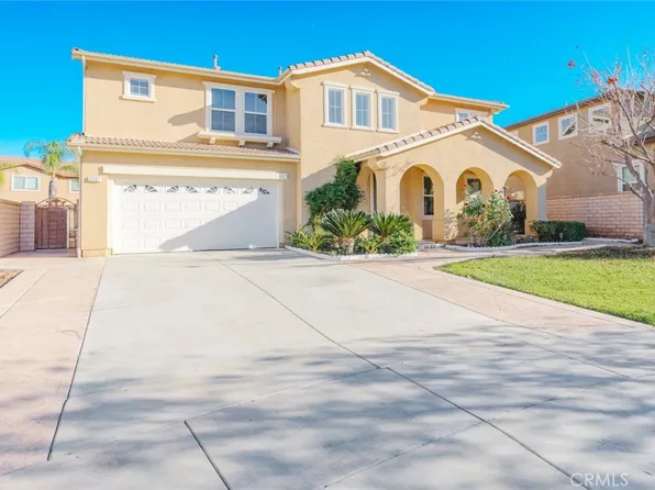3297 Quartz Cir, Corona, CA 92882