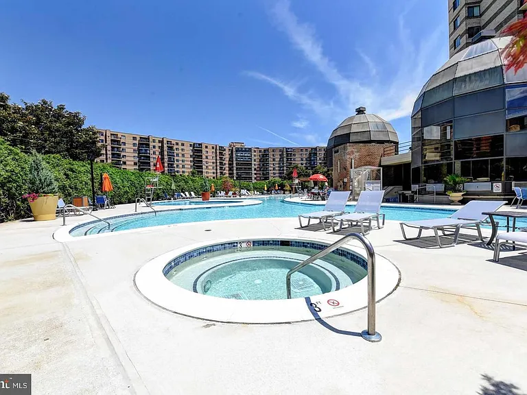 8370 Greensboro Dr #216 — Photo 53