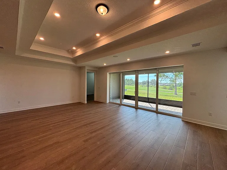 6360 SW 82nd Ter — Photo 13