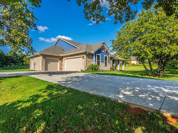 4th image of 12705 Willow Bay Dr