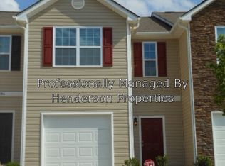9332 Hamel St, Charlotte, NC 28215