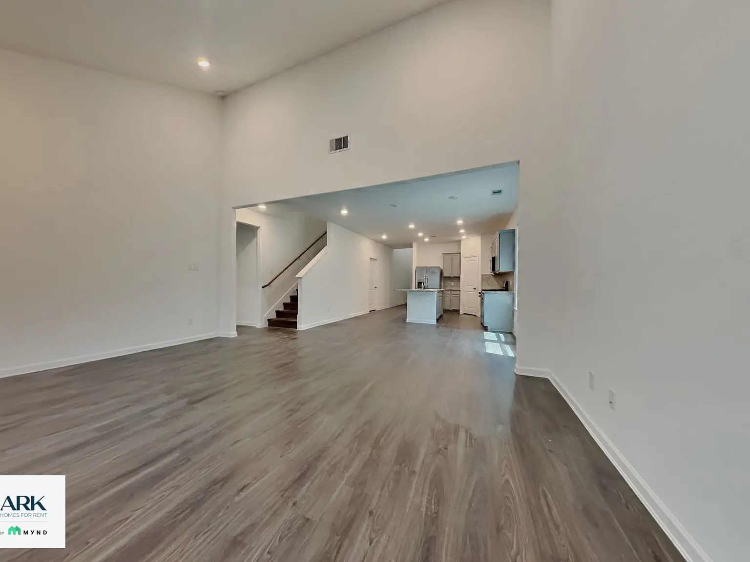 4 bed, 3.0 bath, 2385 sqft, $2,575 — Photo 4
