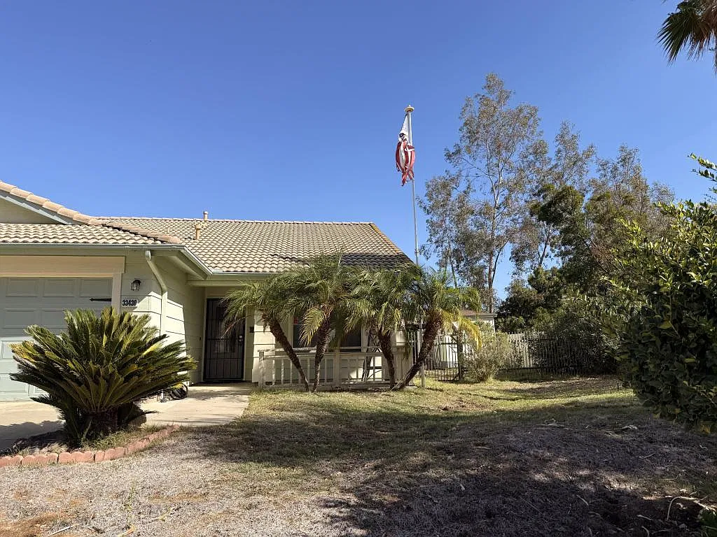33430 Winding Way — Photo 2