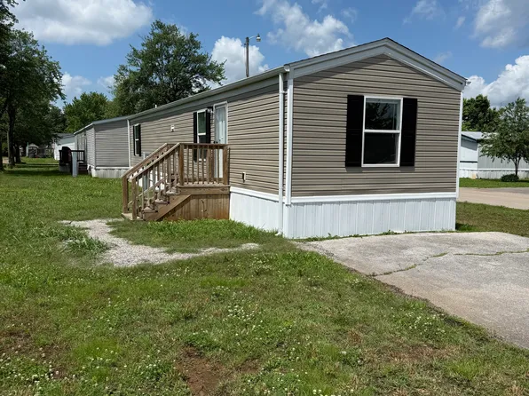 5690 Louisville Rd #119, Bowling Green, KY 42101