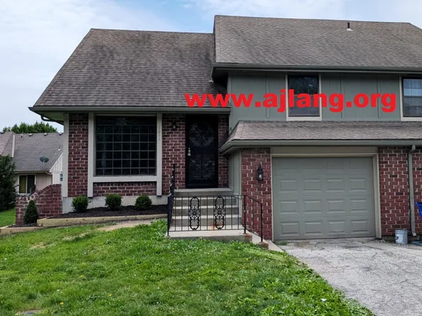 1611 E Cedar Pl, Olathe, KS 66062