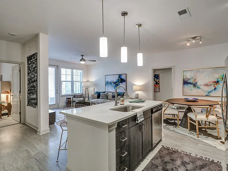 Legacy Mount Pleasant Apartments — Photo 14