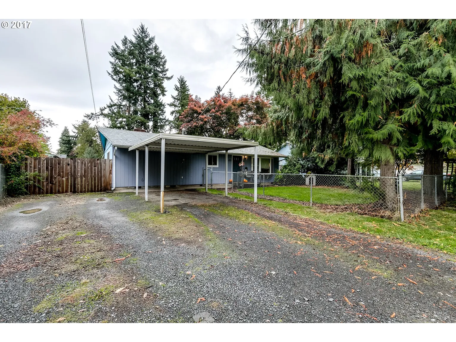 645 53rd Pl photo 1