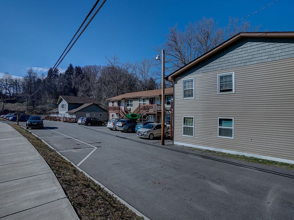2nd image of 3110 Old Cullowhee Rd #21