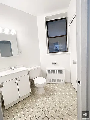 Rented by Highline Residential | media 7
