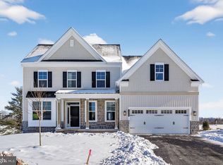 126 Ashford Dr, Coopersburg, PA 18036