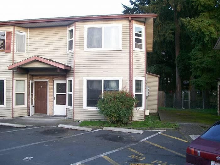 1st image of 3611 Auburn Way S APT 12