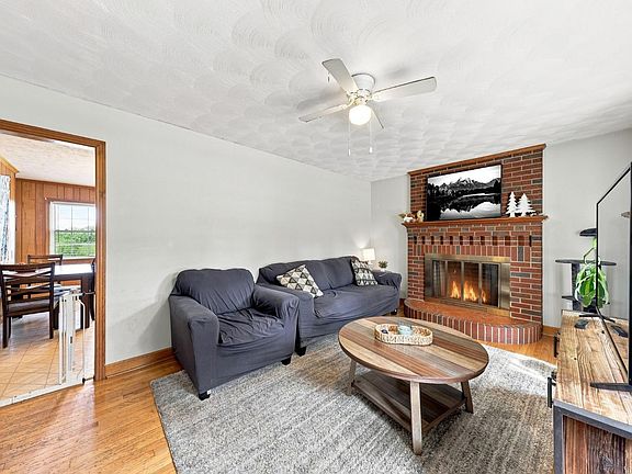 5th image of 285 Clover Rd