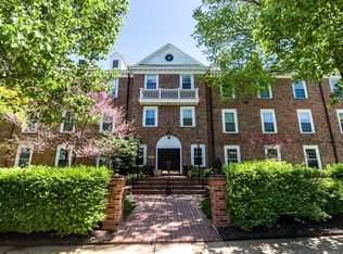 10 Jefferson Rd APT 2D, Saint Louis, MO