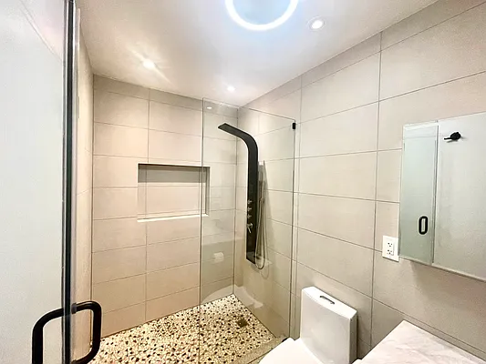 Rented by A P Realty Group NY LTD | media 23