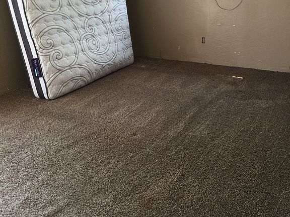 New carpet in MasterBR