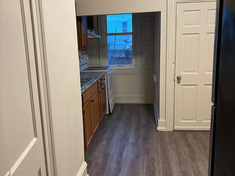 713 Lehman St #1 — Photo 4