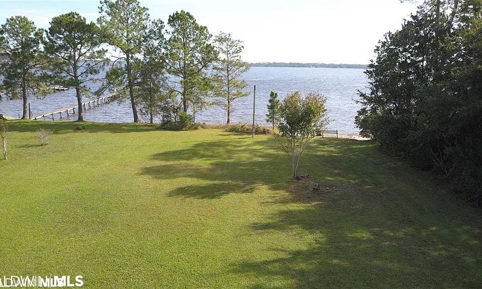 1st image of 2108 Club House Dr