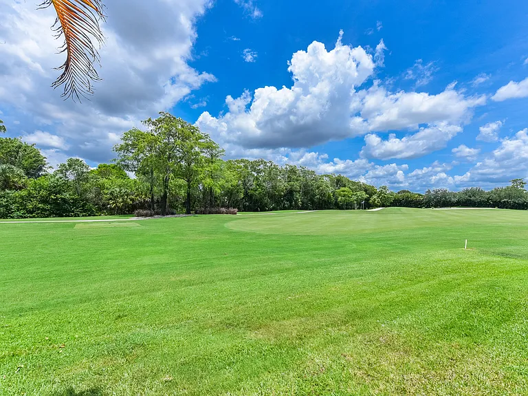 11204 Clover Leaf Cir — Photo 38
