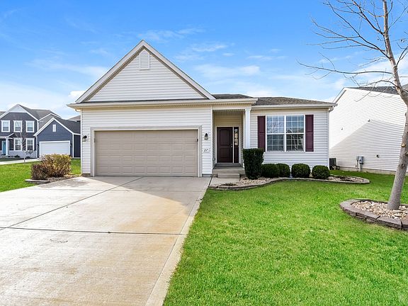 2nd image of 27 Huntleigh Grove Ct