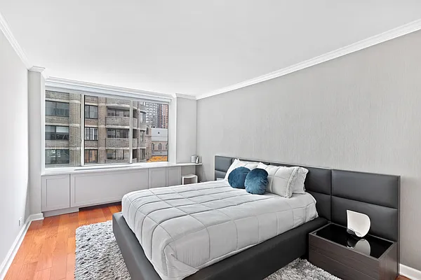 Sold by Compass | media 3