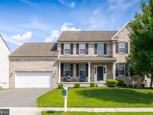 116 Zinnia Way, Sewell, NJ 08080