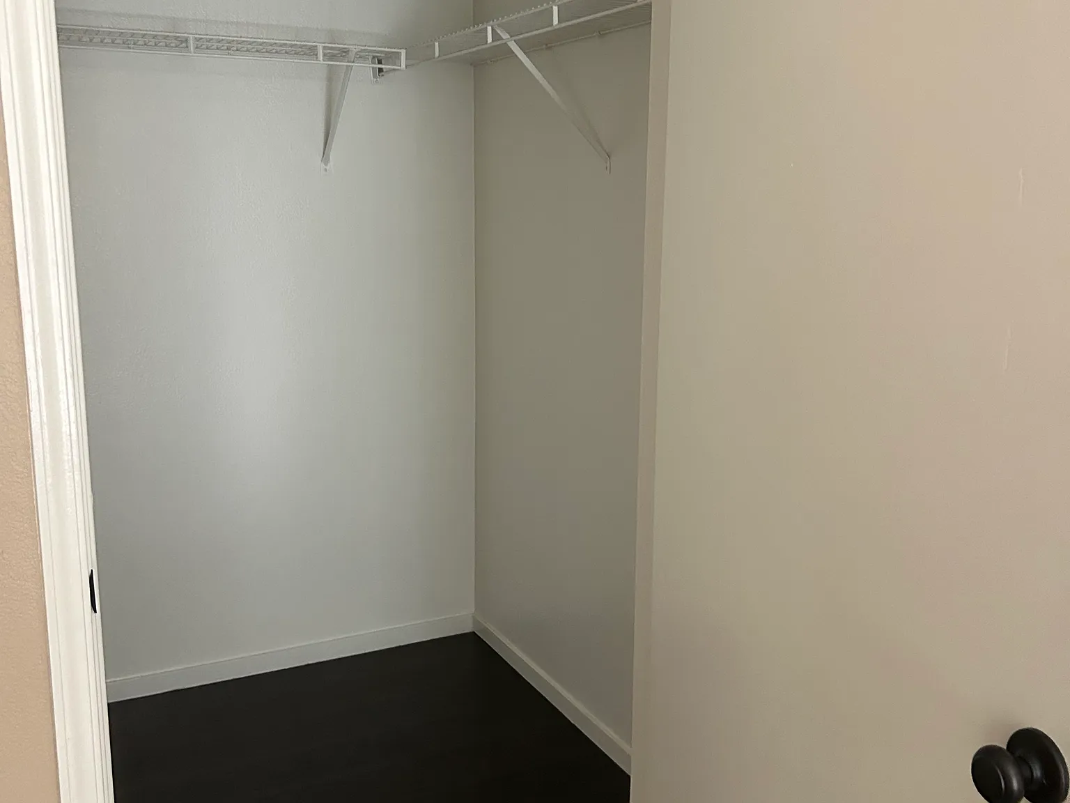 2 bed, 1029 sqft, $1,550 — Photo 1