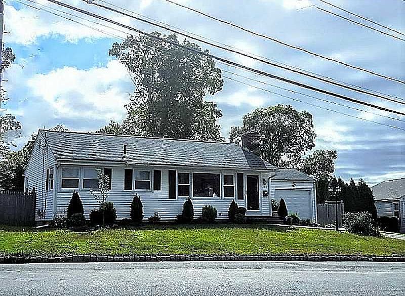 1st image of 192 Garden Hills Dr