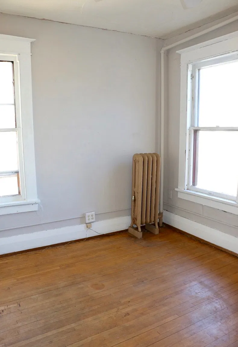 5 bed, 2144 sqft, $2,250 — Photo 2