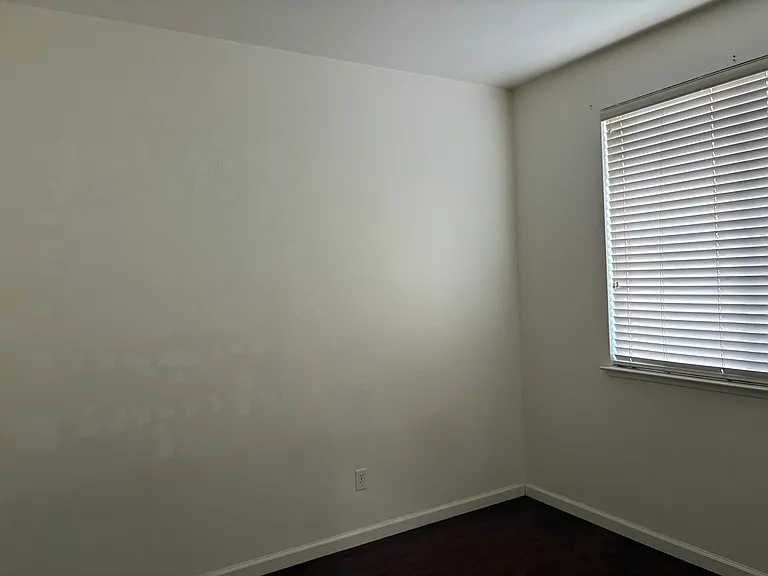 1594 Sierra Creek Dr — Photo 12