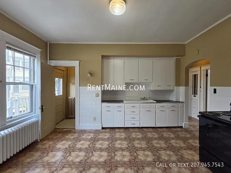 5 Central Ave — Photo 9