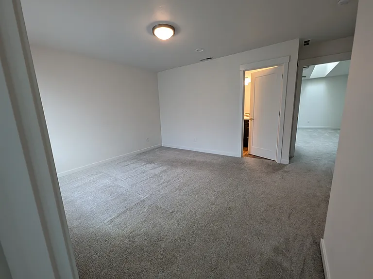4132 SE Century Blvd — Photo 24