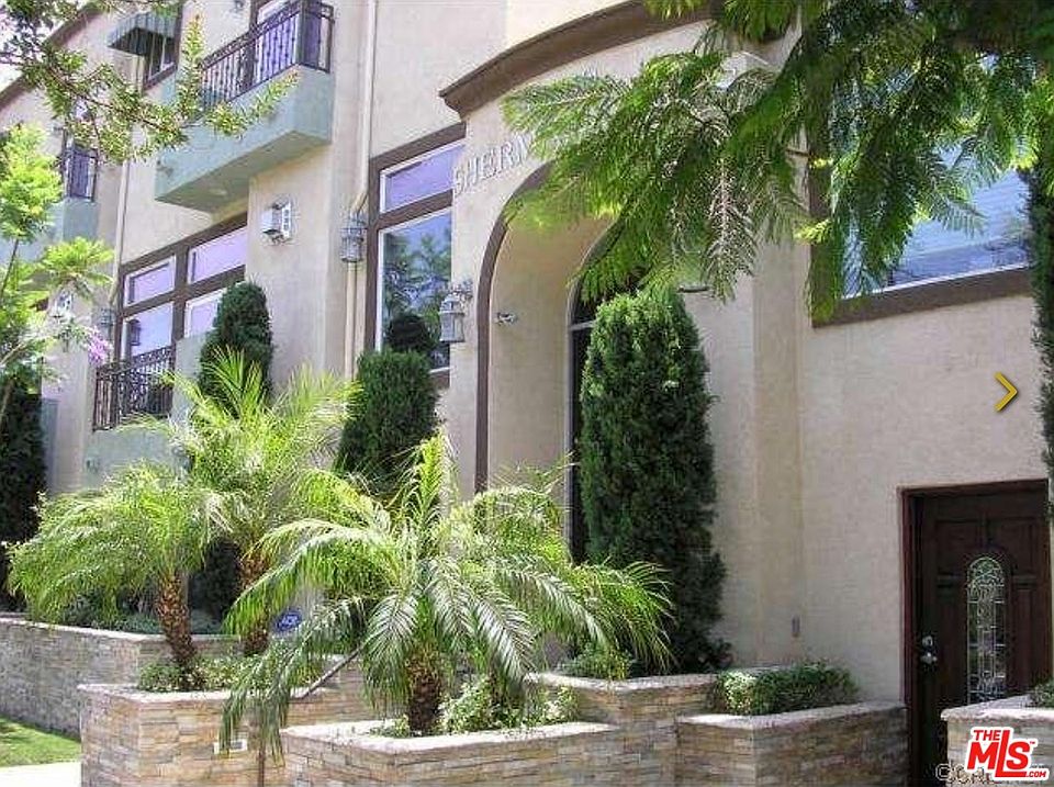 1st image of 13360 Burbank Blvd APT 2