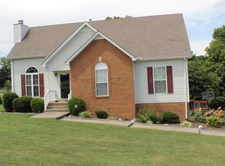 4044 Smith Cir, Greenbrier, TN 37073