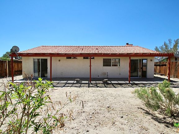 5th image of 66066 Avenida Dorado
