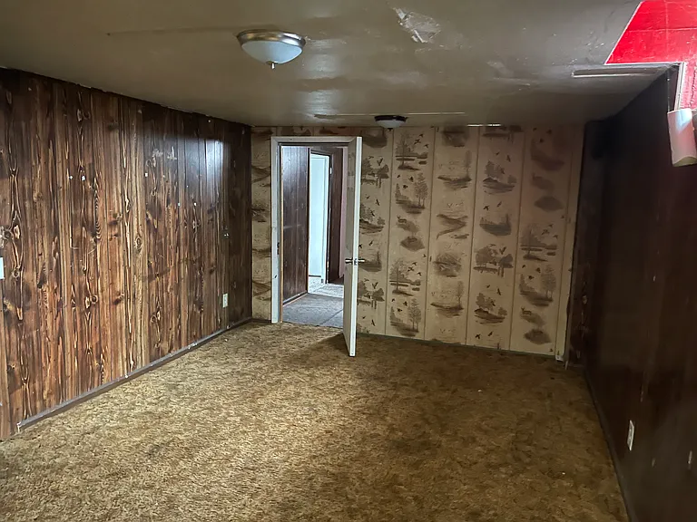 1126 E Berkeley Ave — Photo 14