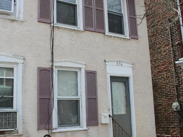 856 Queen St, Pottstown, PA 19464
