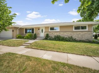 11825 W Washington St, West Allis, WI 53214