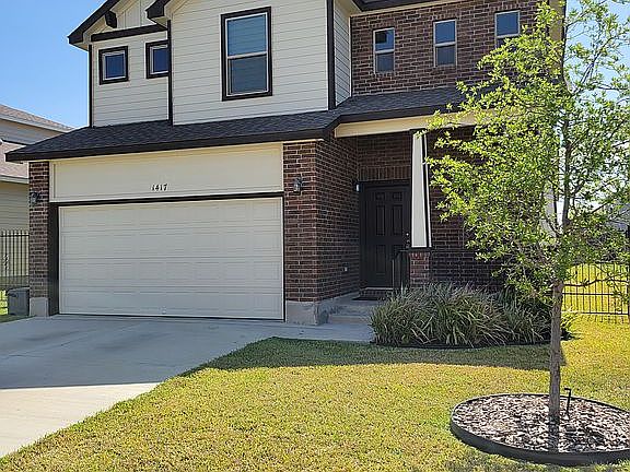 4th image of 1417 Chital Dr