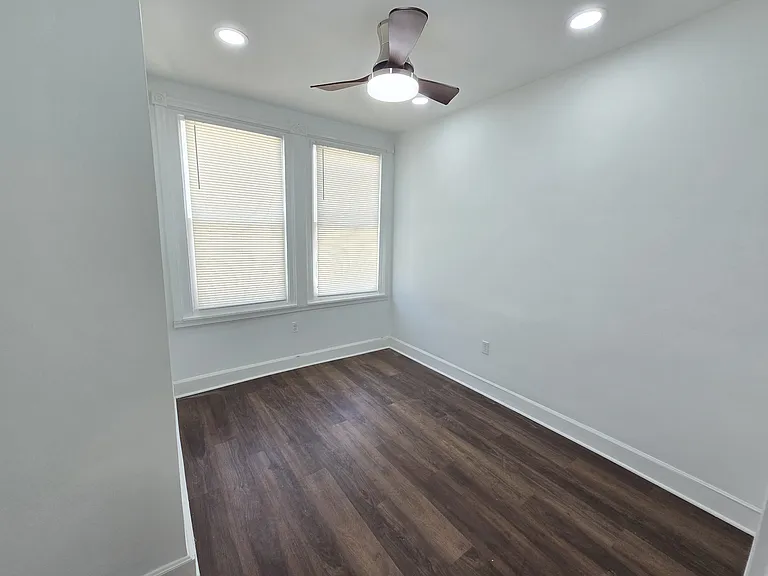 2613 Oakford St — Photo 8