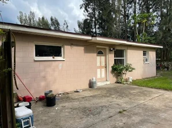 1244 Lakecrest Dr, Apopka, FL 32703