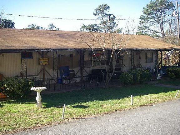 5th image of 290 Clay Dr SE